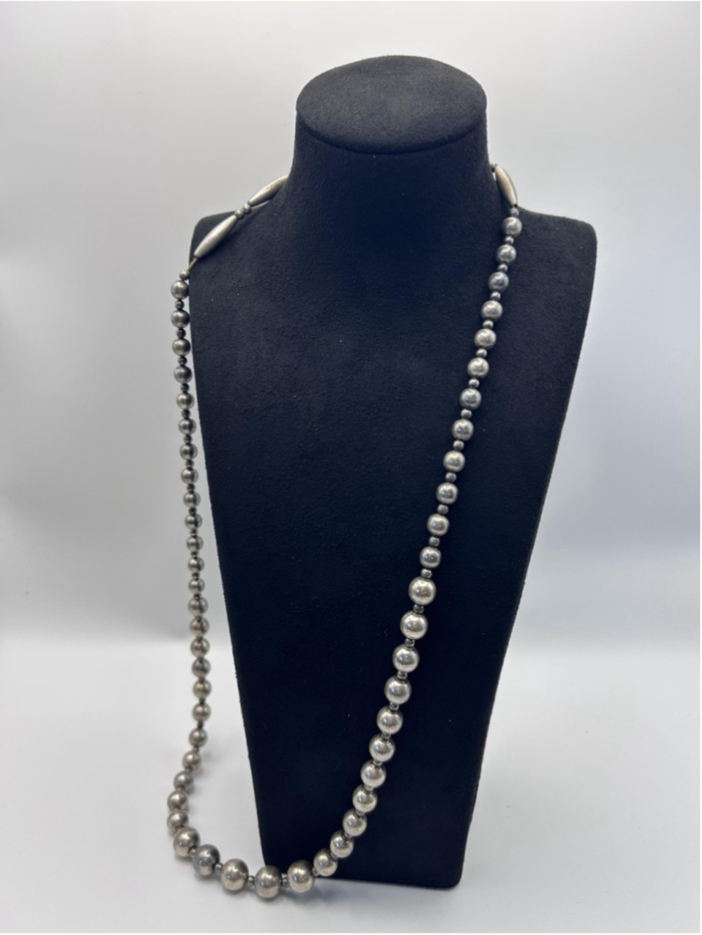 Silver Tone Beaded Necklace 24in Hook Clasp Graduated Round Metal Beads Strand
